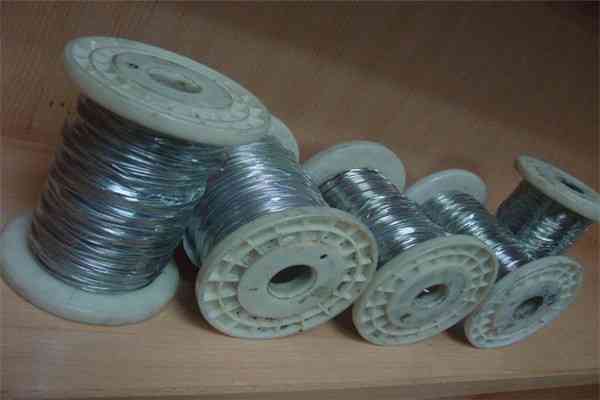 Hot Rolling Stainless Steel Wires 5mm for Weaving Braiding 