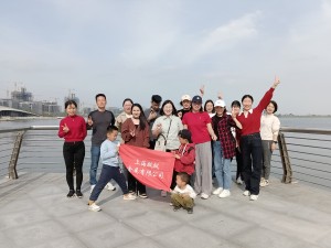 Happy lake tour! Saky Steel Co.,Ltd team building activity took a day of swimming in Dishui Lake.
