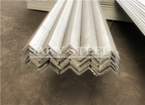 Angolare-in-acciaio-inox-316-300x216