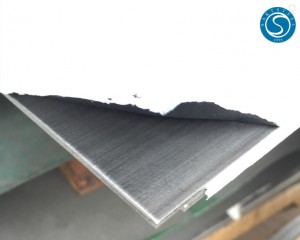 2018 Dernière conception de tubes carrés en acier inoxydable - Tôle d'acier inoxydable brossé - Saky Steel
