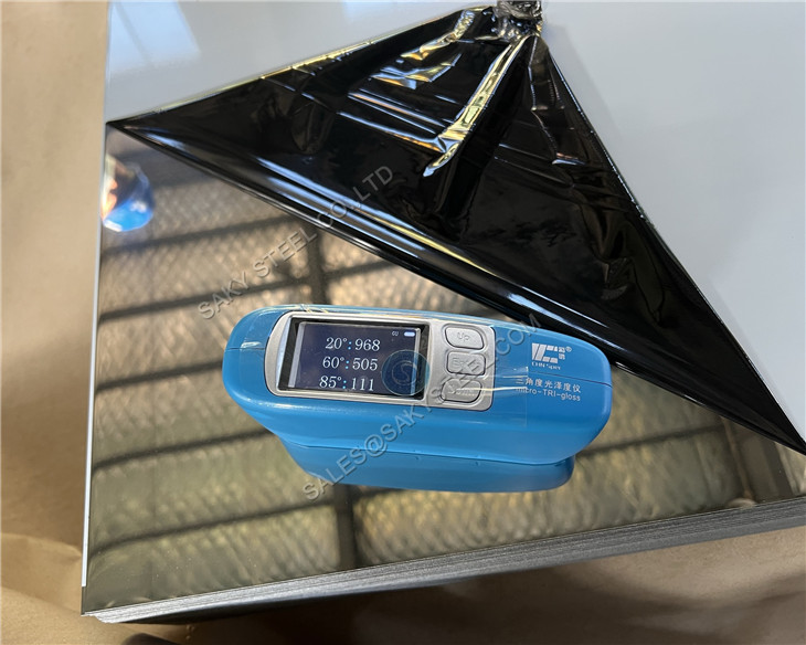 Mirror Steel Plate Surface Finish Test