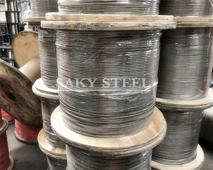 प्लास्टिक लेपित डोरीको सट्टा स्टेनलेस स्टील तार डोरी किन छनौट गर्ने?