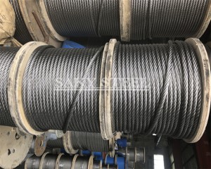 кабел од не'рѓосувачки челик