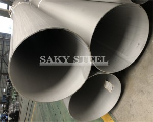large-calibre-stainless-steel-pipe-300x240