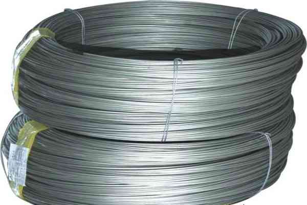 Bright or Dull Surface Welded SUS 304 Hot Rolled Wire Rod 